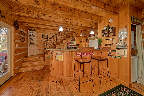 Fully Equipped Kitchen with Extra Seating at Bar - Sky High Hobby Cabin