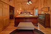 Honeymoon Cabin with King Bedroom Master Suite