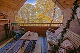 Pigeon Forge 1 Bedroom Cabin with Porch Swing