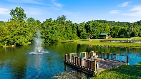 Cozy 6 bedroom cabin in wears valley - Splashin On Smoky Ridge