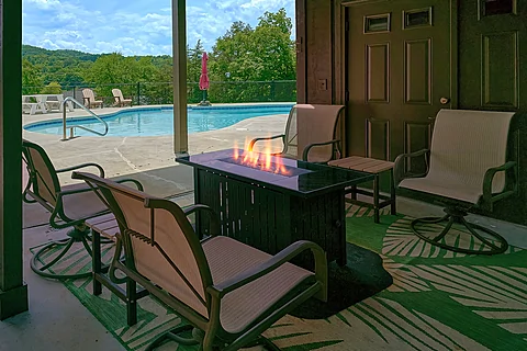 Private Pool and fire pit at 8 bedroom cabin - The Oasis