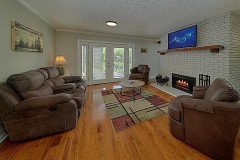 Sevierville cabin rental with 8 bedrooms  - The Oasis