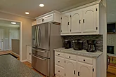8 bedroom rental cabin with 2 refrigerators