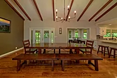 8 bedroom luxury cabin with 3 fireplaces