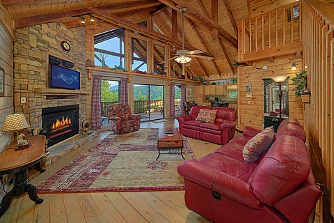 Wears Valley Cabin with Fireplace and TV - Timberwolf