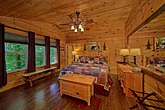 Large King Bedroom with WiFi Sleeps 6