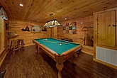 Two Bedroom Cabin with Pool Table