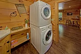 Gatlinburg Cabin with Full Size Washer & Dryer 