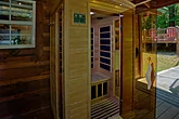 Peaceful 2 Bedroom Cabin with Sauna Sleeps 6