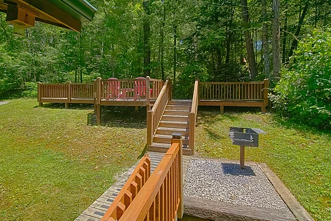 Smoky Mountain Cabin with Charcoal Grill - Webb Creek Hideaway